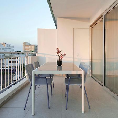 Amazing Two Bedroom Apartment Larnaca Eksteriør billede