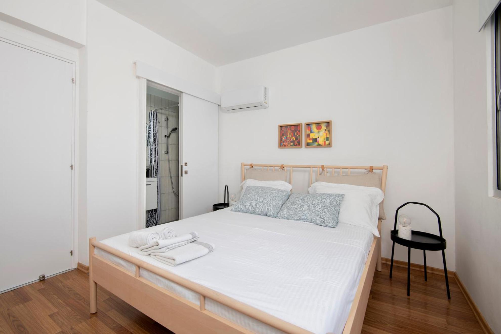 Amazing Two Bedroom Apartment Larnaca Eksteriør billede