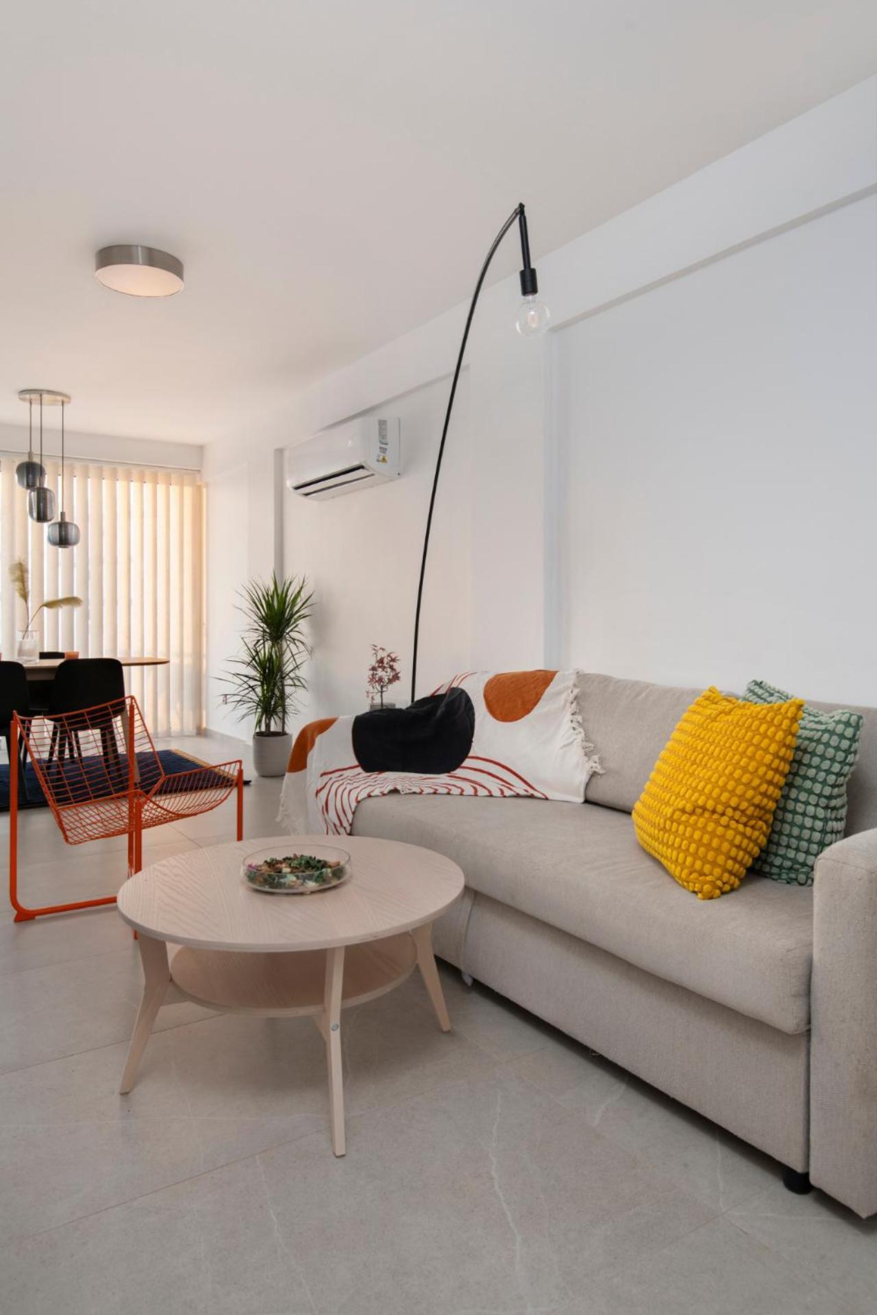 Amazing Two Bedroom Apartment Larnaca Eksteriør billede